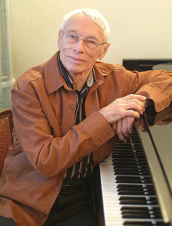 Легендарный Александр Зацепин