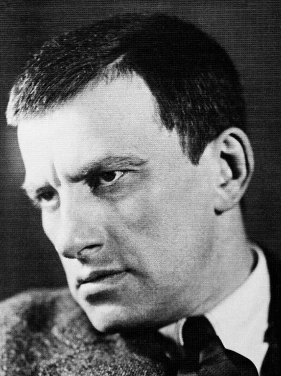 Возвращение — Владимир Маяковский в Грузии